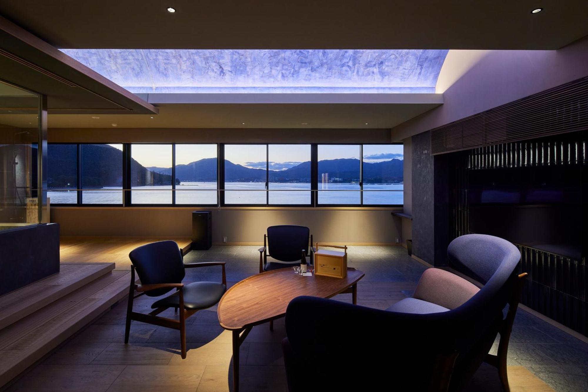 Itsukushima Iroha Hotell Hatsukaichi Eksteriør bilde